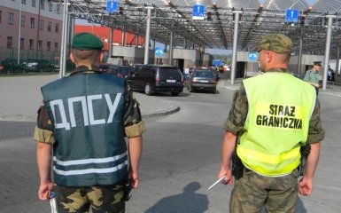 Польша сняла ограничения на границе с Украиной