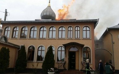 На Буковине горел монастырь Московского патриархата: опубликованы фото