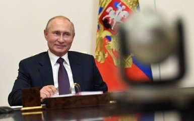 Не хватает женщин: у Путина нашли абсурдные причины внутренних проблем РФ