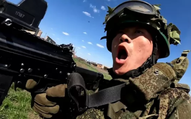 Режим Кін Чен Ина втратив тисячі власних військових