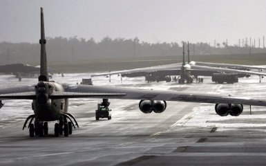 Атомные бомбы и крылатые ракеты: США экстренно пошли на решительный шаг