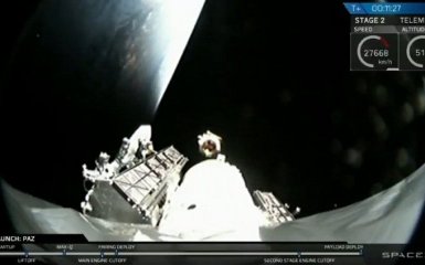 SpaceX успішно запустила в космос супутники глобального інтернету: видовищне відео