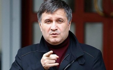 Аваков хоче покарати Парасюка за хуліганство: з'явилося відео