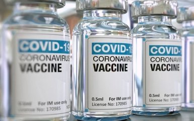 Важные документы подписаны: названы сроки поступления вакцины от COVID-19 в Украину