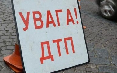 В Киеве девушку сбили прямо на "зебре": появились фото