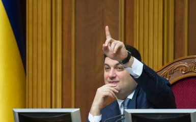 У Порошенка вже кажуть, яким буде новий Кабмін