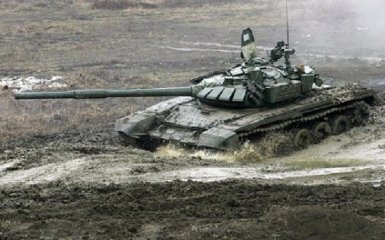 РФ у величезних кількостях перекидає техніку на Донбас - що відбувається