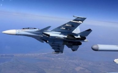 Росія по тривозі підняла військові літаки в окупованому Криму: що сталося