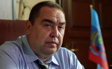 Певец Psy на Донбассе: соцсети высмеяли главаря ЛНР в очках