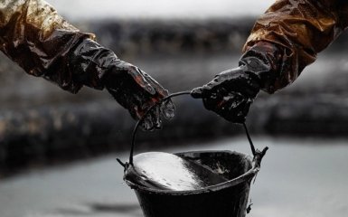 В очікуванні нового обвалу: нафтові переговори у Катарі завершились фіаско