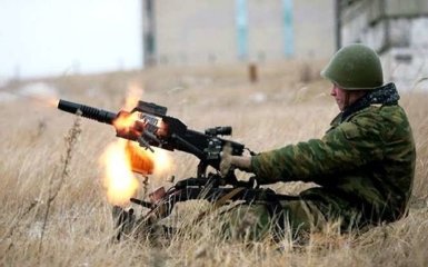 Чи можна українським військовим стріляти по бойовиках: з'явилося нове пояснення