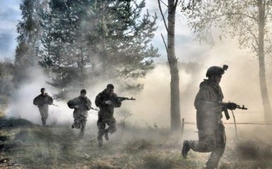 Бійці ЗСУ влучним ударом знищили позицію ворога - ефектне відео