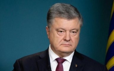 Чому українські військові кораблі направили в Керченську протоку: Порошенко дав чітке пояснення