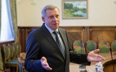 Будет человек, будет и статья - у Зеленского удивили заявлением об отставке главы НБУ Смолия