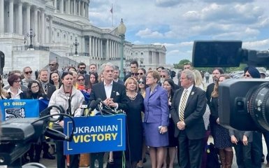 У Конгресі США представили проєкт резолюції про перемогу України у війні проти РФ