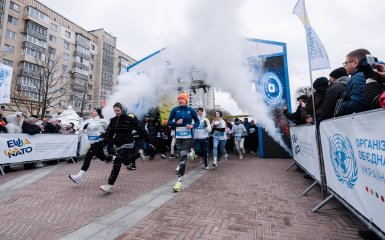 забег Acting for Survivors