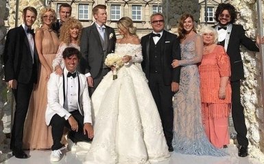 В России женился внук Аллы Пугачевой: появились первые фото звездной свадьбы