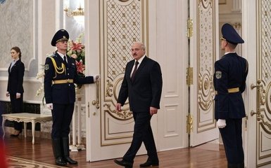 Лукашенко нарешті погодився на нові вибори в Білорусі