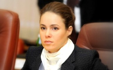 Одиозная депутатка Оппоблока нечаянно призналась, что нарушила закон: появилось фото