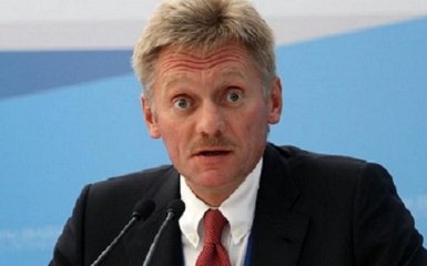 Дочь и жена Пескова примеряли его усы - сеть шокирована