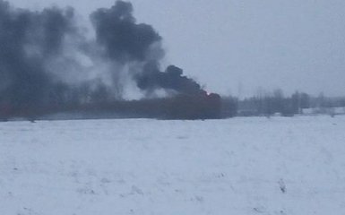 Під Києвом сталася велика НП: все вкрило білим димом