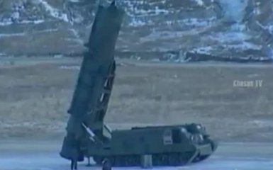 КНДР показала видео пуска своей баллистической ракеты