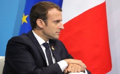 Макрон звинуватив Росію у втручанні в кризу у Франції: в Москві обурені