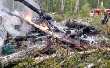 У Челябінській області РФ впав вертоліт ФСБ Мі-8. Є загиблі — відео
