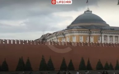 Ураган в Москві частково зруйнував дах резиденції Путіна в Кремлі: з'явилося відео