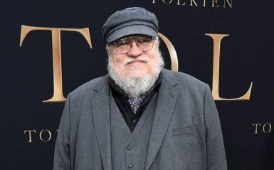 Автор "Игры престолов" и другие писатели судятся с OpenAI