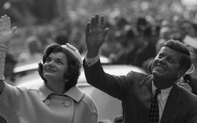 В США опубликовали тысячи документов по делу об убийстве Кеннеди