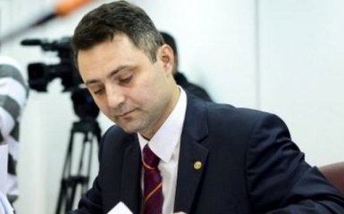 Генпрокурор Румынии ушел в отставку со скандалом