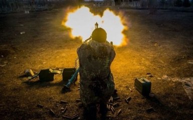Бойовики посилили обстріли на Донбасі: серед бійців ЗСУ є поранені