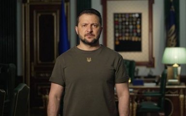 Жорсткі бої. Зеленський розповів про ситуацію на фронті — відео