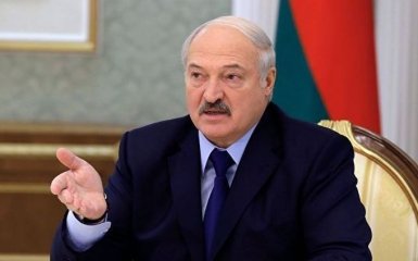 "Никто никого не наклонит": Лукашенко прокомментировал идею объединения Беларуси с РФ
