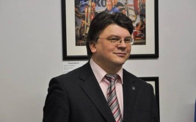 Міністр Тимошенко відмовився йти з Кабміну Яценюка