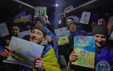 Звільнені з полону РФ військові ЗСУ