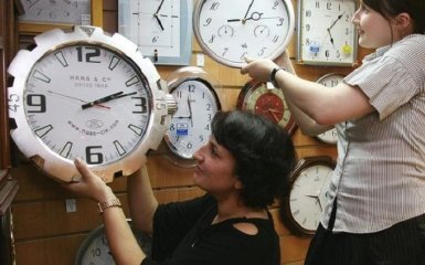 Кабмін повідомив, коли Україна відмовиться від переходу на літній і зимовий час