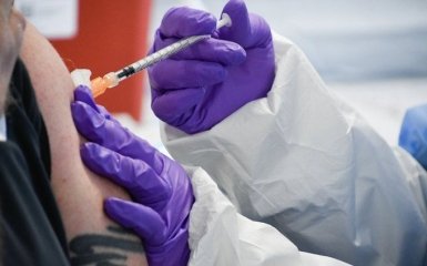 ВОЗ прямо призвала остановить прививки третьей дозой против коронавируса