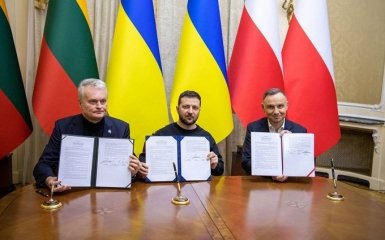 Зеленський у Львові підписав з президентами Польщі та Литви cпільну декларацію