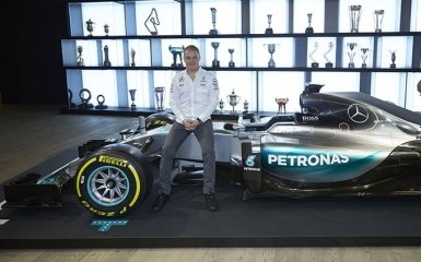 Mercedes представил гонщика, который сменил чемпиона мира