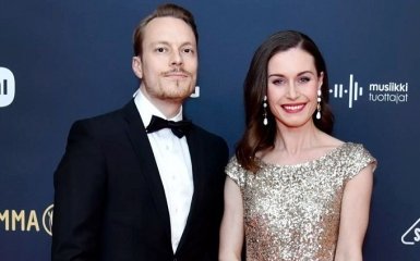 Премьер Финляндии Санна Марин разводится с мужем