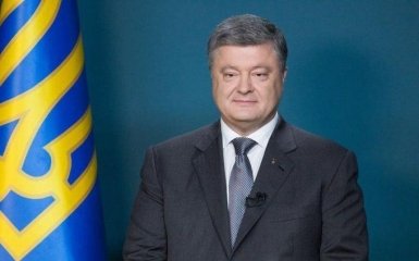 Порошенко ускладнив в'їзд в Україну для росіян
