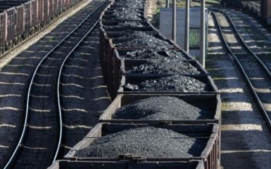 СМИ: Россия стала главным поставщиком угля в Украину
