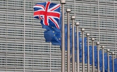 У Британії виникли проблеми з виходом з Євросоюзу