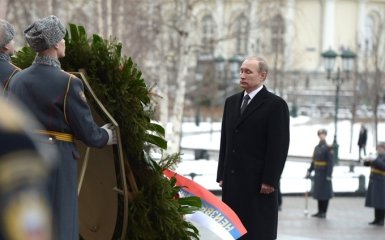 Соцсети штормит после новости о выводе Путиным войск из Сирии