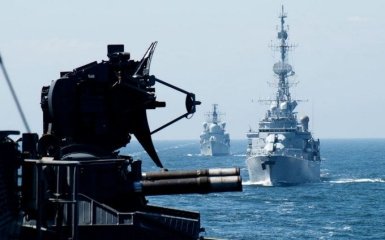 Россия привела в повышенную боеготовность военно-морской флот у границ с Украиной - СМИ