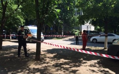 В Мариуполе разгорелась перестрелка, ранен полицейский: опубликованы фото