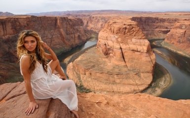 На українську ведучу заявили в поліцію через прозору сукню: опубліковані фото