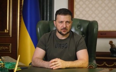 Зеленский попросил Генштаб не принимать без него решений о передвижении военнообязанных